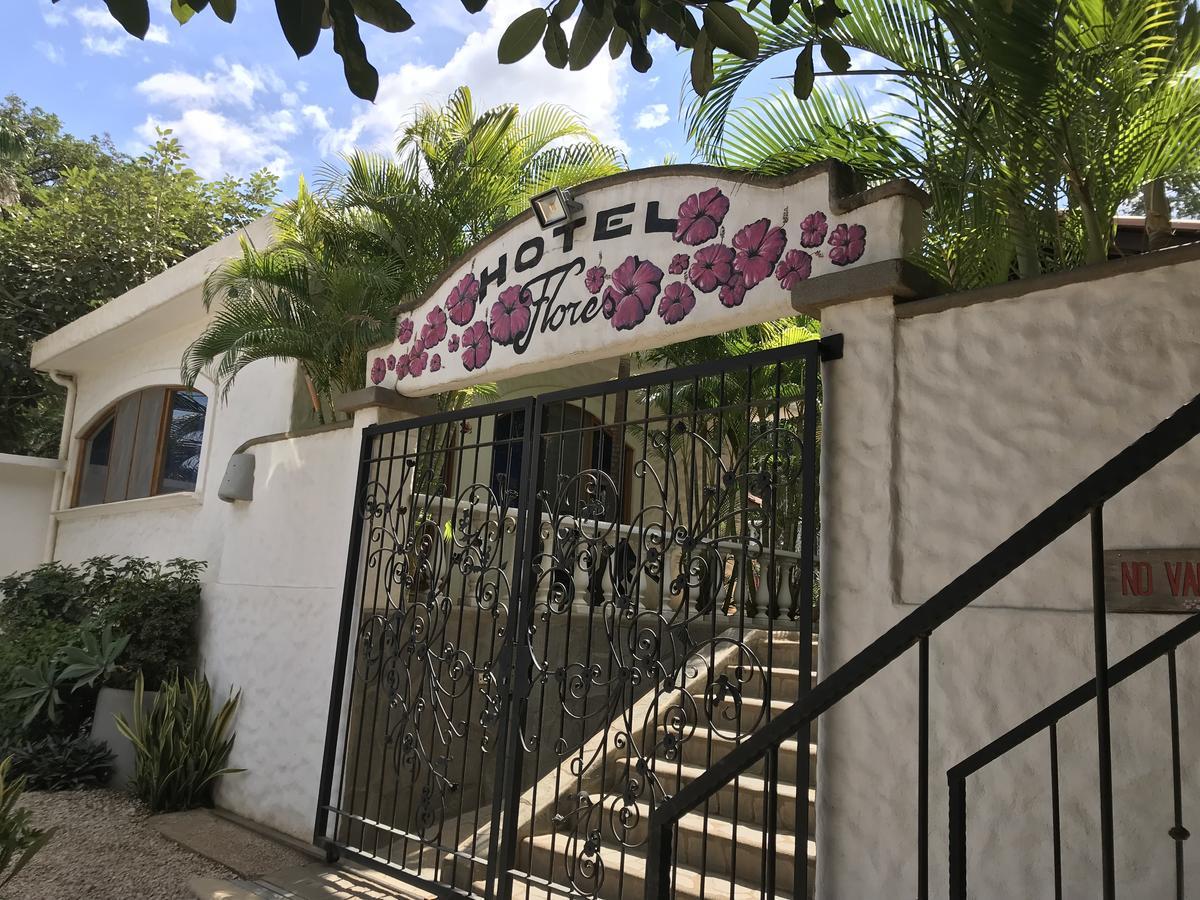Hotel Flores (Adults Only) Tamarindo Luaran gambar