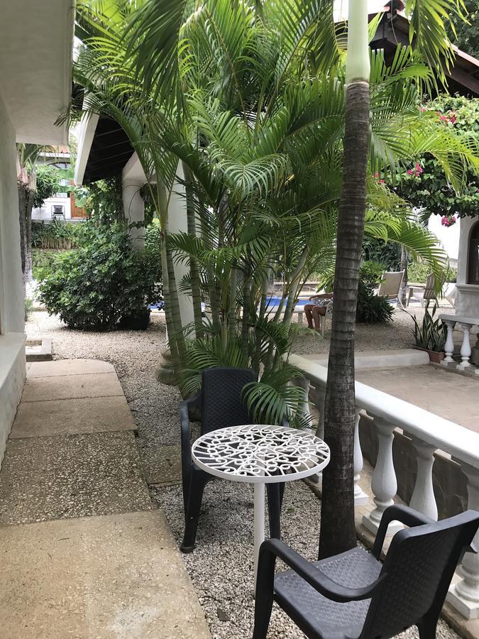 Hotel Flores (Adults Only) Tamarindo Luaran gambar
