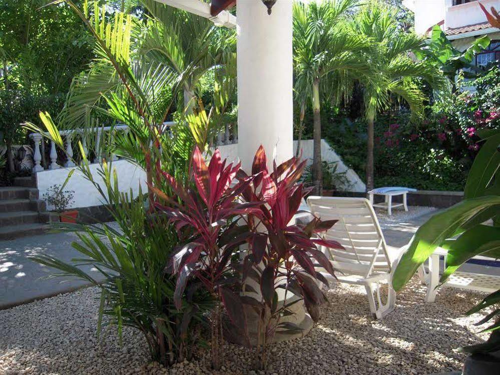 Hotel Flores (Adults Only) Tamarindo Luaran gambar